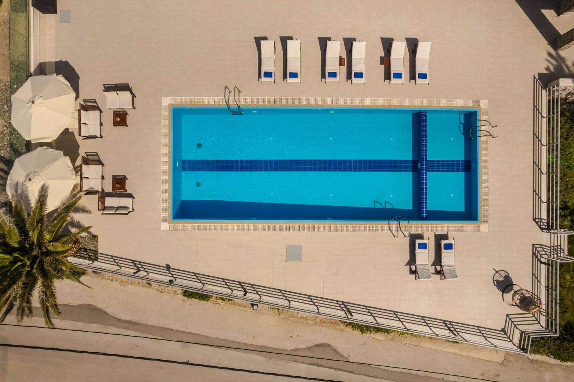 Niki Beach Hotel Kamariotissa Exterior photo